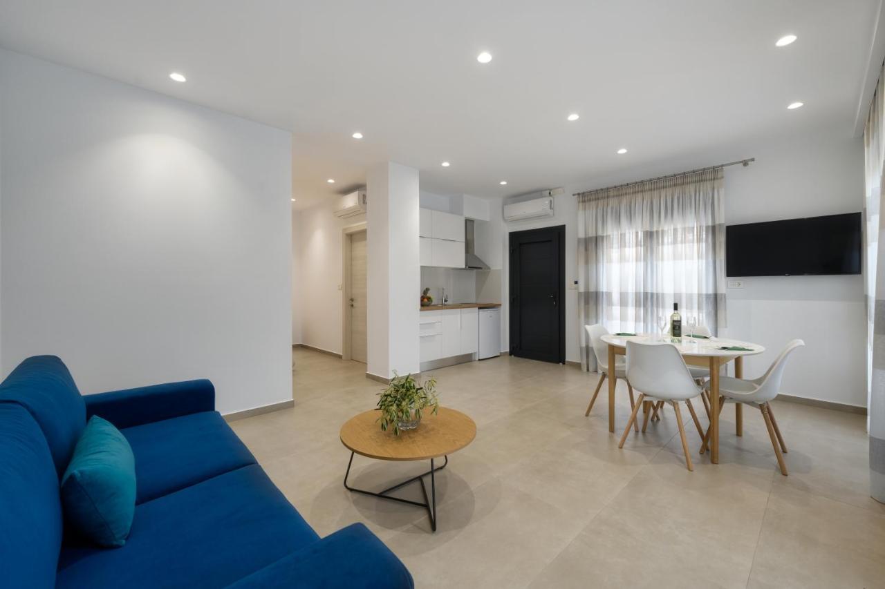 Suites Of Happiness Parga Luaran gambar