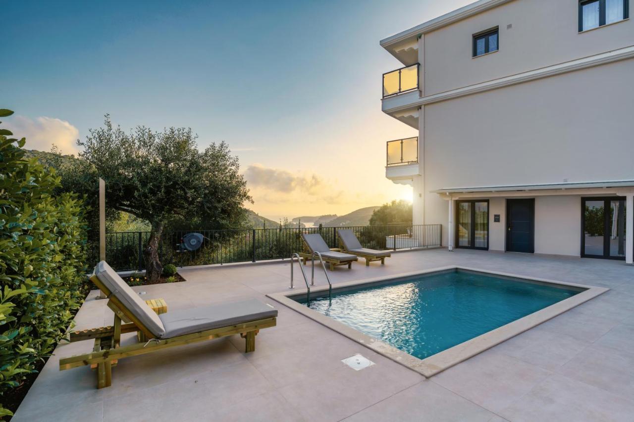 Suites Of Happiness Parga Luaran gambar